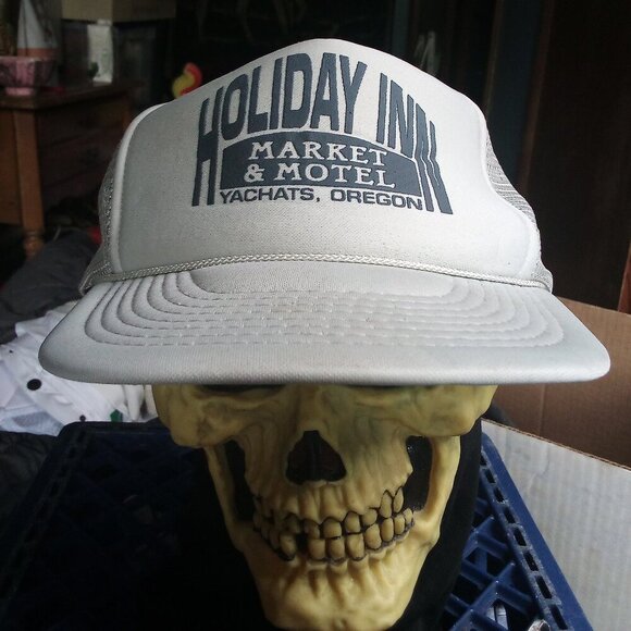 Deadstock Vintage Holiday Inn Market & Motel Rope Snap Trucker Hat Cap - Picture 1 of 7